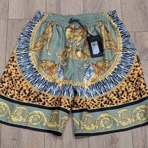 $890 Mens Versace "Wild Cat" Silk Shorts Light Green 50 US 34